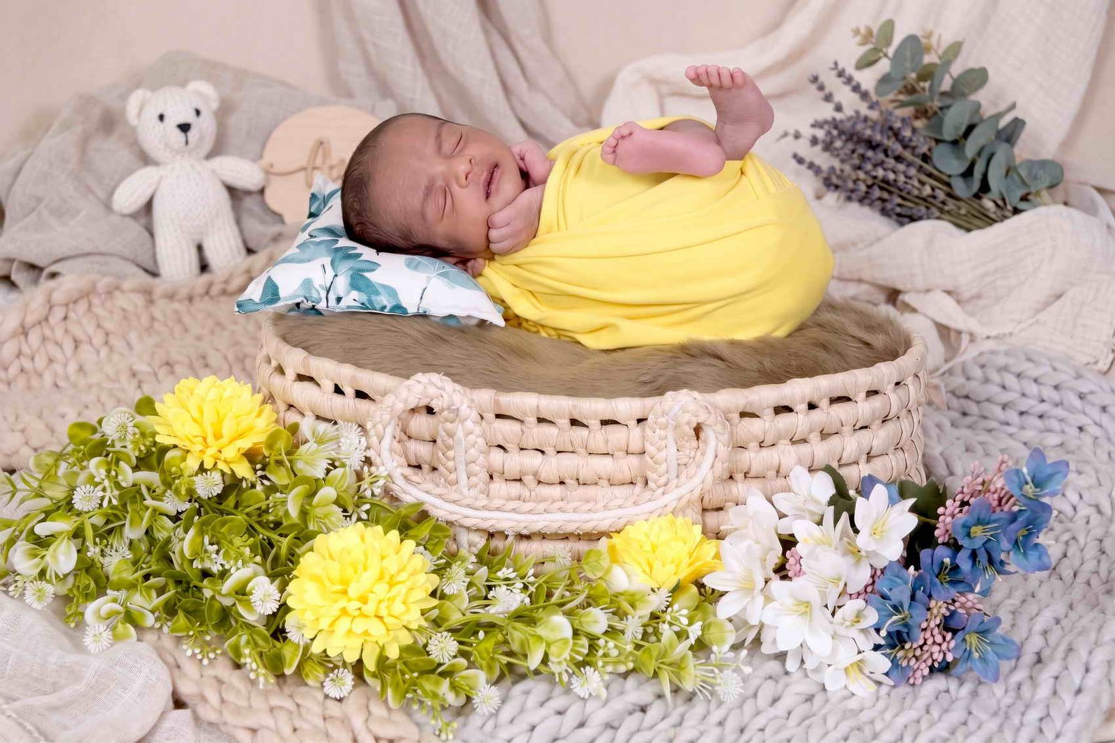 Suvij Kids Photography — Themed Session